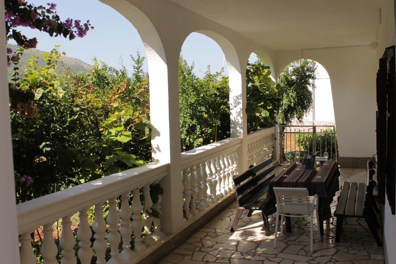 Apartments Jakovljevic Grebastica Ngoại thất bức ảnh